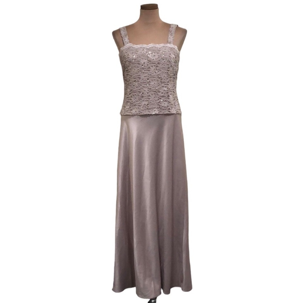 NWOT Alex Evenings Formal Maxi Dress Gown Size 10 Beige Floral Sequin Lace